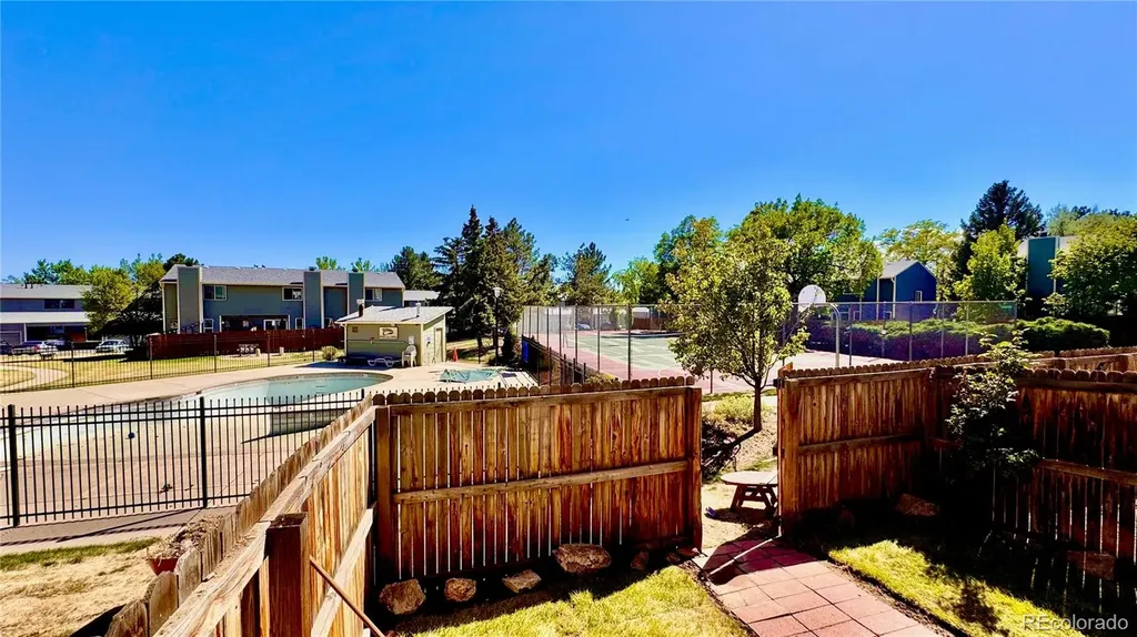 8771 Carr Loop Arvada CO 80005
