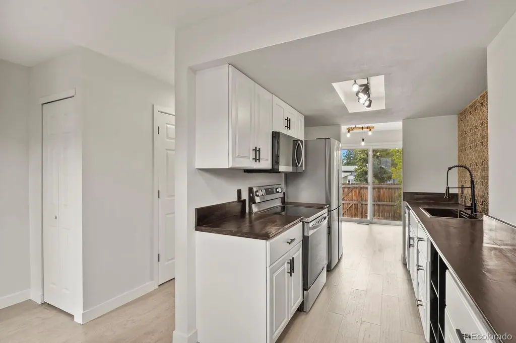 8771 Carr Loop Arvada CO 80005