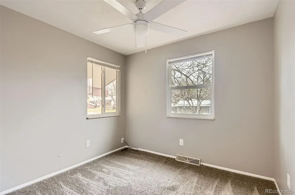 4733 S Willow Street Denver CO 80237