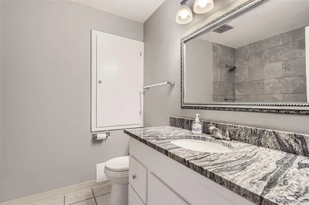 4733 S Willow Street Denver CO 80237