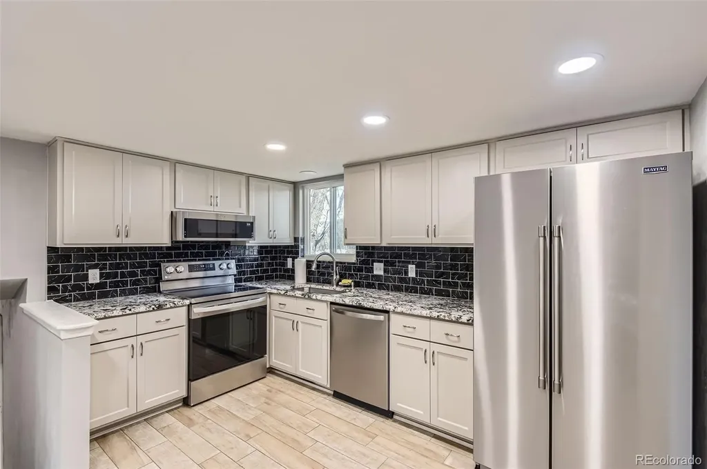 4733 S Willow Street Denver CO 80237