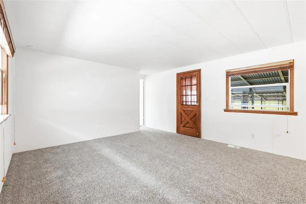 900 Mountain View Avenue Longmont CO 80501