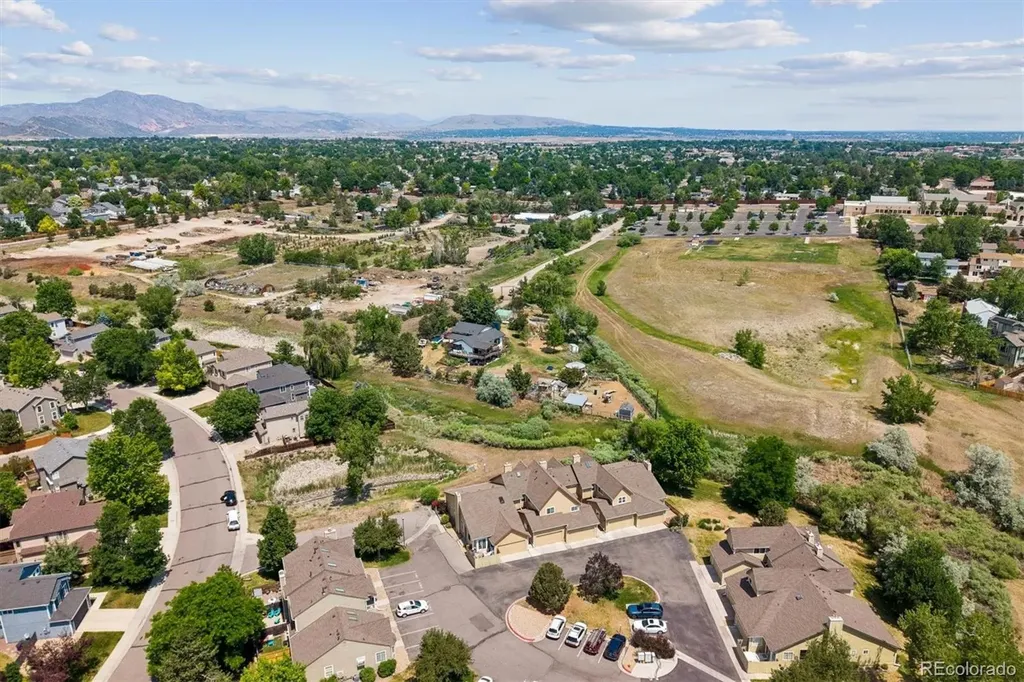 10557 W Maplewood Drive Littleton CO 80127