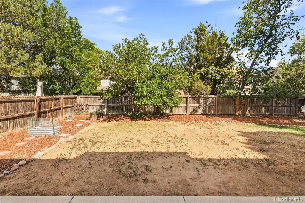 5026 S Evanston Street Aurora CO 80015