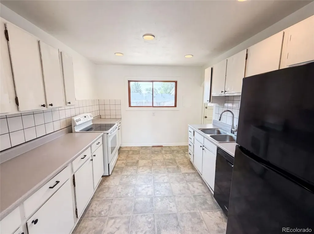 9190 Cypress Drive Denver CO 80229