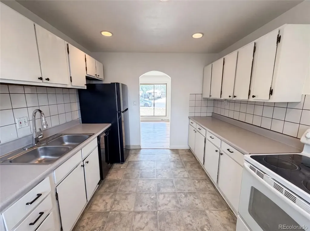 9190 Cypress Drive Denver CO 80229