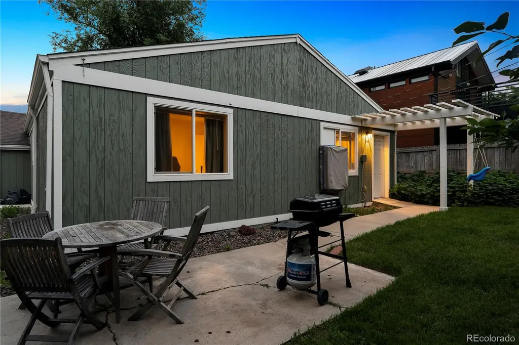 3051 S Ogden Street Englewood CO 80113
