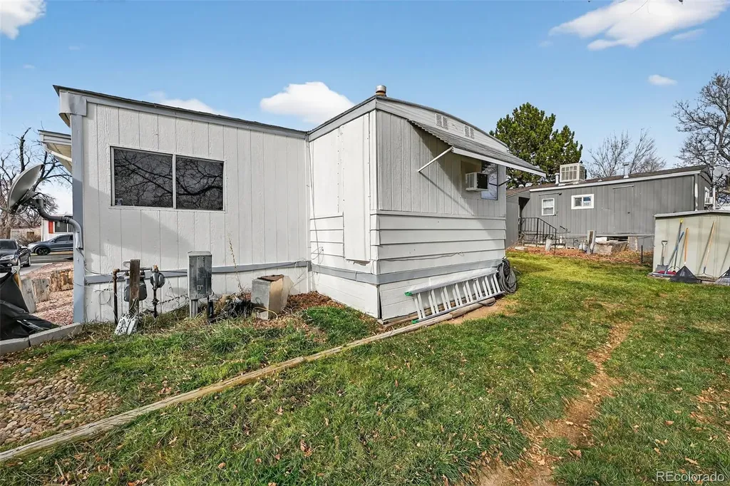2100 W 100th Avenue Thornton CO 80260