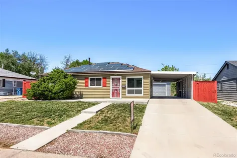 930 Victor Street Aurora CO 80011