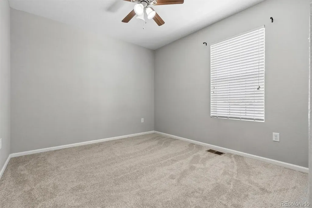 7460 S Old Hammer Way Aurora CO 80016