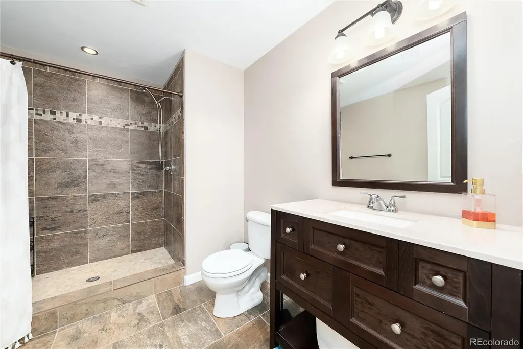 4352 Las Lunas Court Castle Rock CO 80104