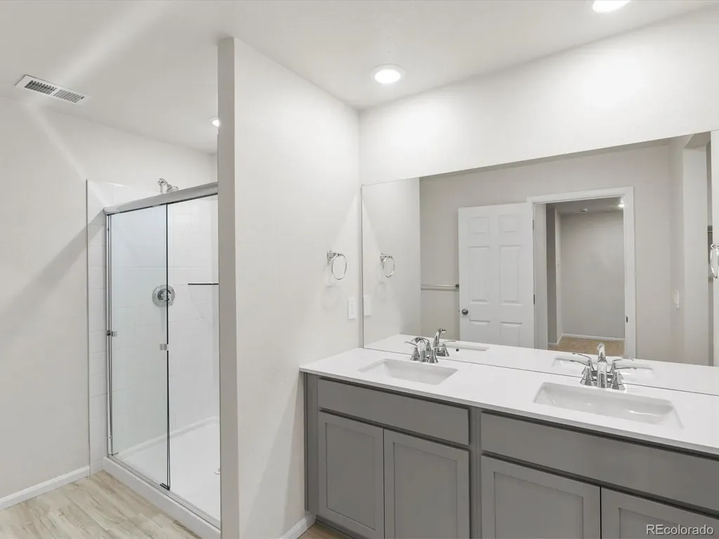 795 N Tibet Street Aurora CO 80018