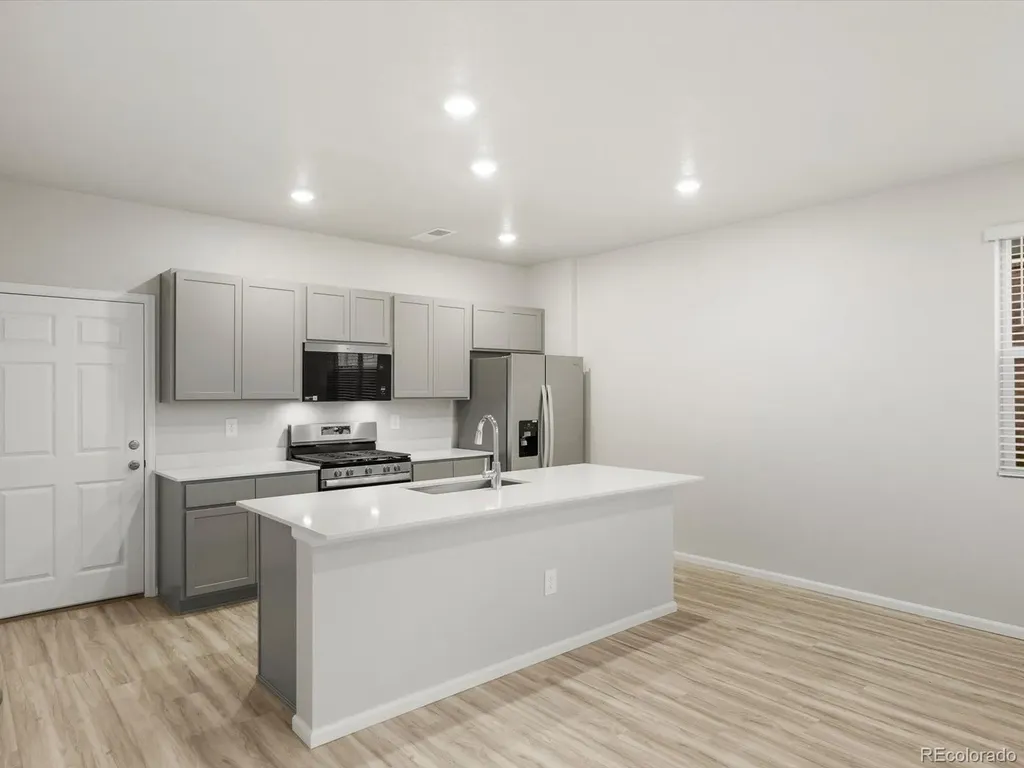 795 N Tibet Street Aurora CO 80018