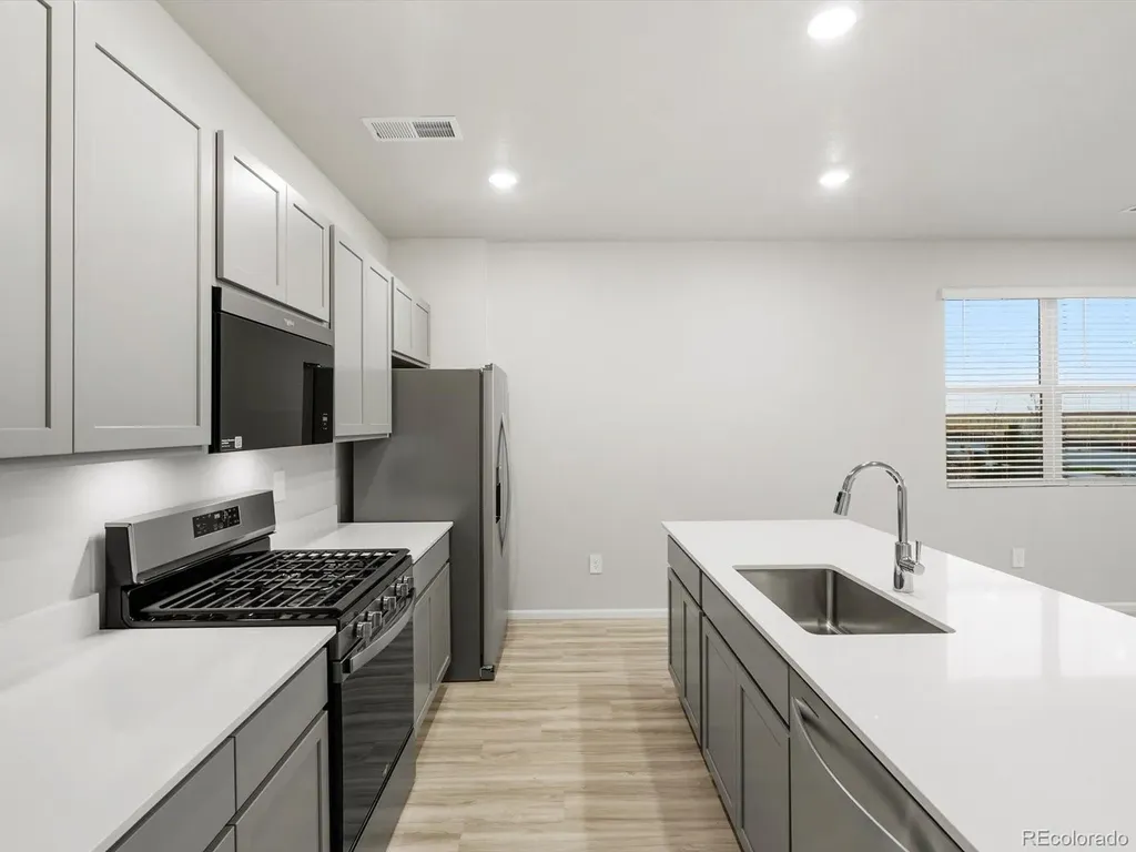 795 N Tibet Street Aurora CO 80018