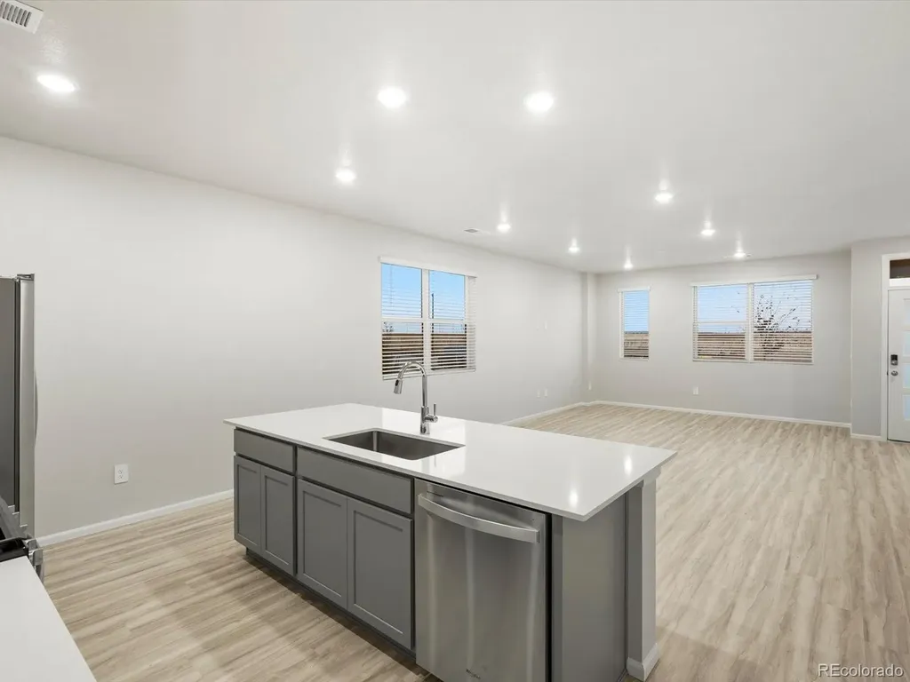 795 N Tibet Street Aurora CO 80018