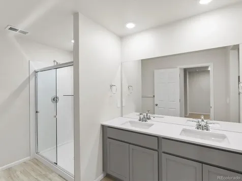 795 N Tibet Street Aurora CO 80018