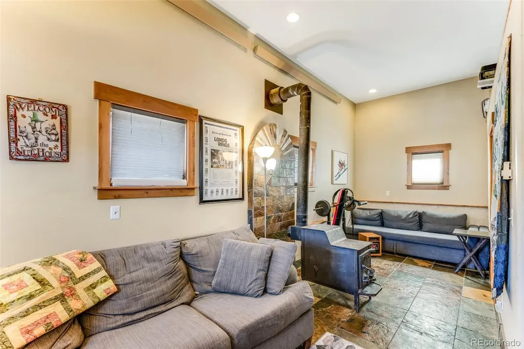 29 S Oak Street Alma CO 80420