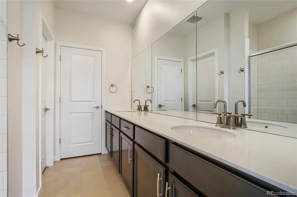 27662 E 1st Avenue Aurora CO 80018