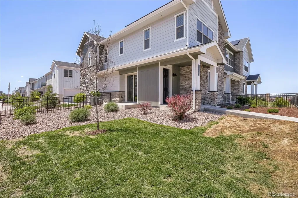 27662 E 1st Avenue Aurora CO 80018