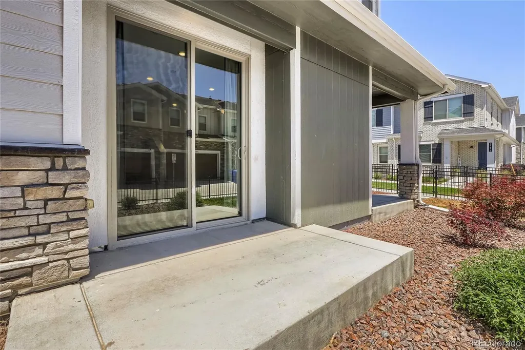 27662 E 1st Avenue Aurora CO 80018
