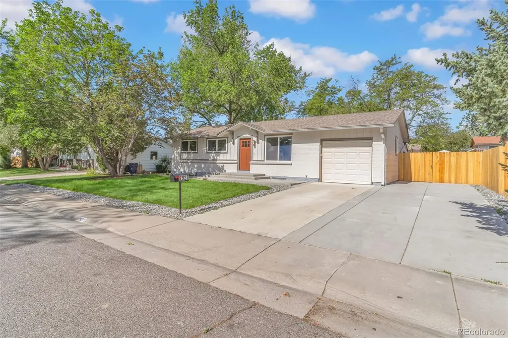 7927 Fenton Arvada CO 80003