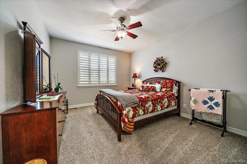 7560 S Eaton Park Way Aurora CO 80016