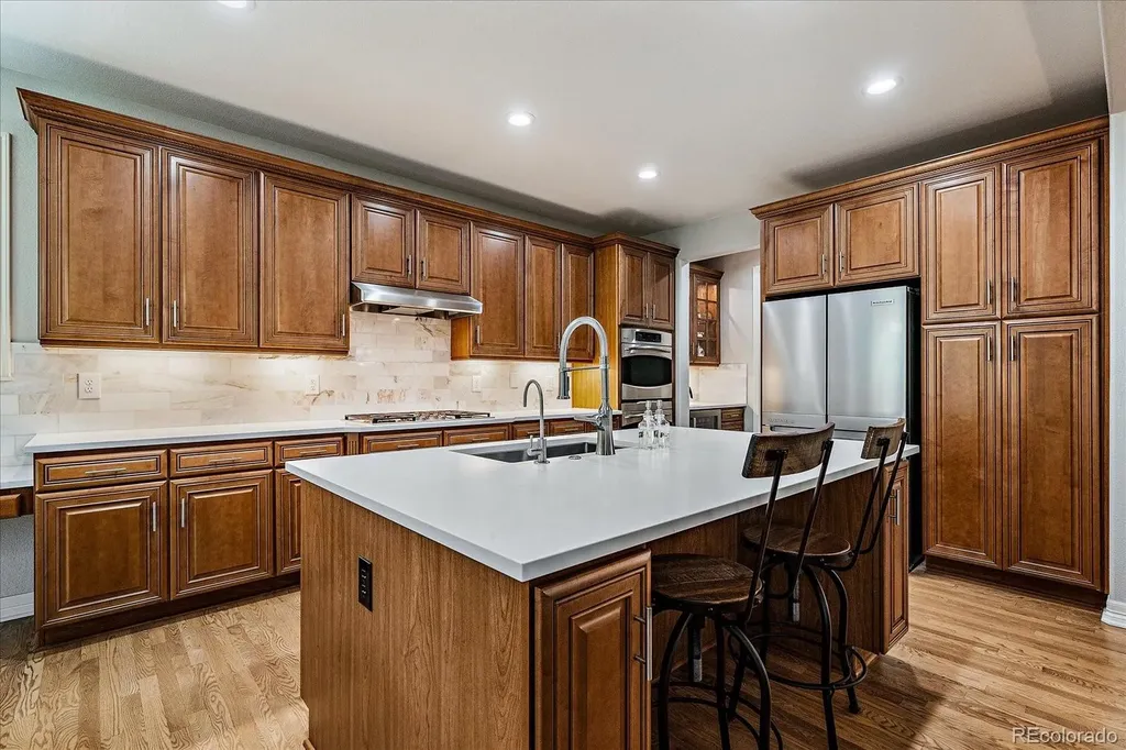 7560 S Eaton Park Way Aurora CO 80016