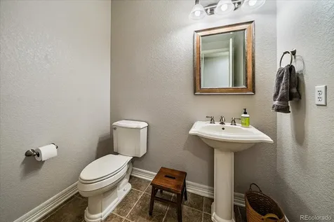 7560 S Eaton Park Way Aurora CO 80016