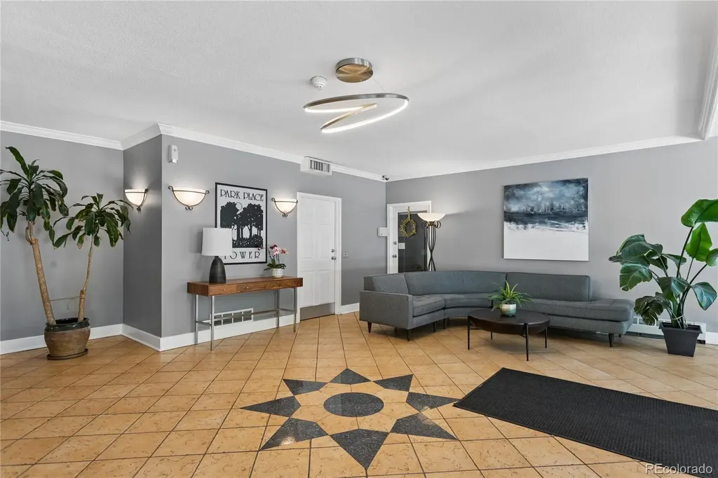 1029 E 8th Avenue Denver CO 80218