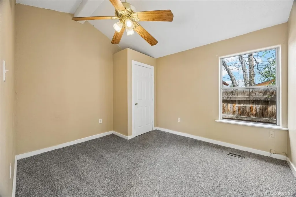 937 S Vrain Street Denver CO 80219