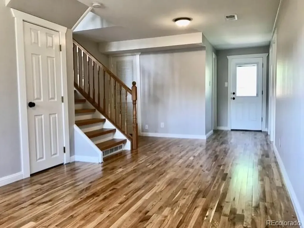 2285 E Noble Street Centennial CO 80121