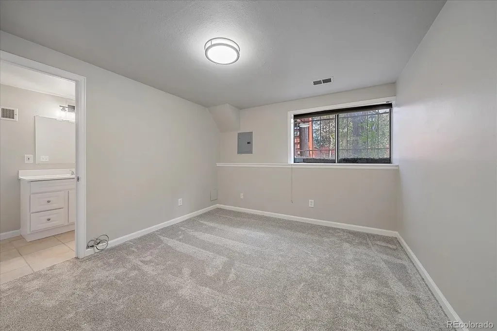 3212 Zuni Street Denver CO 80211