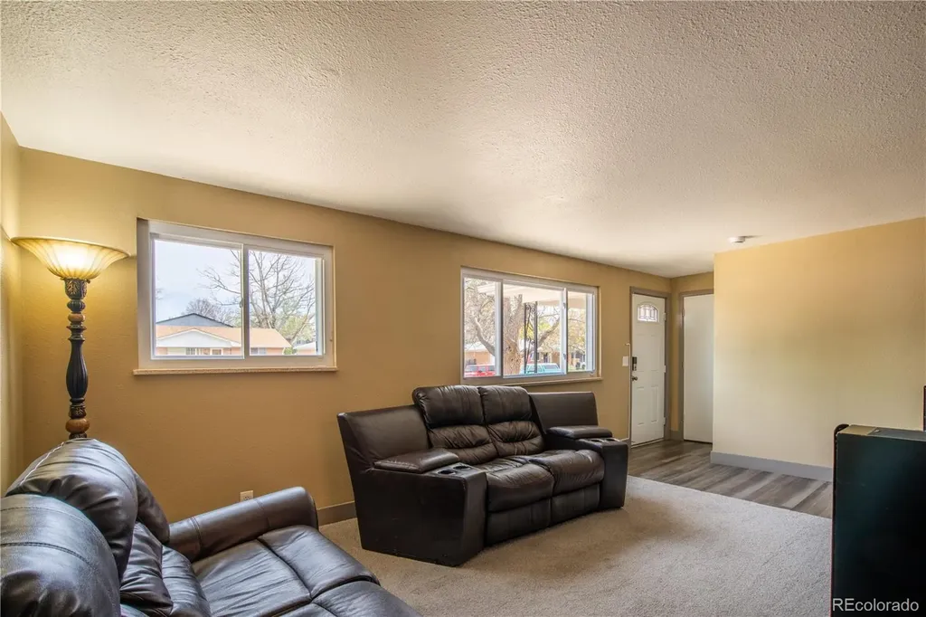 9271 Grove Street Westminster CO 80031