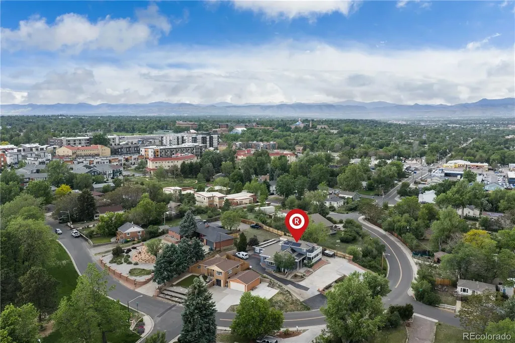 5425 Columbine Lane Denver CO 80221