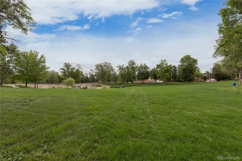 5425 Columbine Lane Denver CO 80221