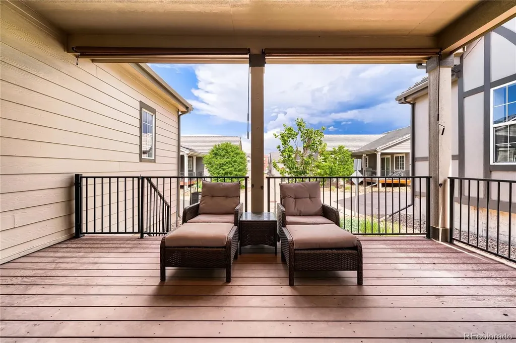 6421 Village Ln Lane Centennial CO 80111