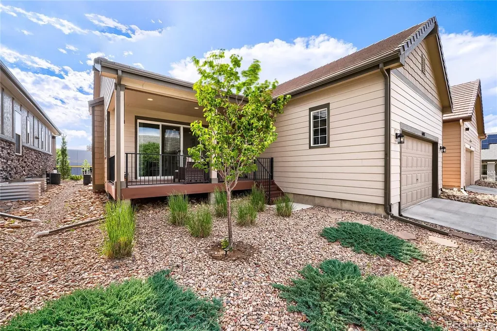 6421 Village Ln Lane Centennial CO 80111