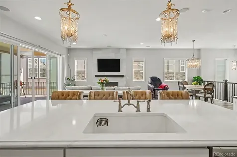 6421 Village Lane Centennial CO 80111