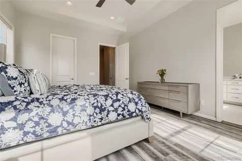 6421 Village Ln Lane Centennial CO 80111