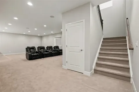 6421 Village Lane Centennial CO 80111