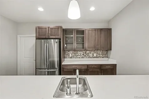 6421 Village Lane Centennial CO 80111