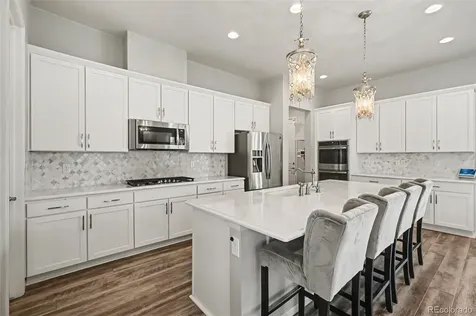 6421 Village Lane Centennial CO 80111