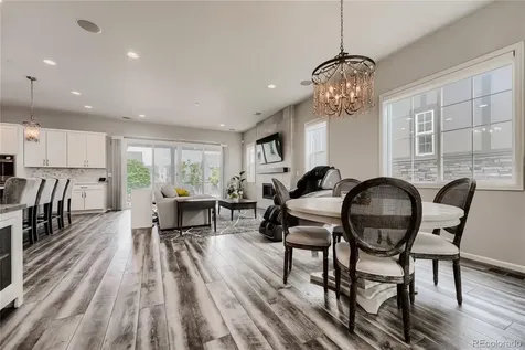 6421 Village Ln Lane Centennial CO 80111