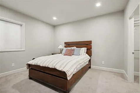 6421 Village Lane Centennial CO 80111