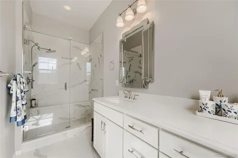 6421 Village Ln Lane Centennial CO 80111