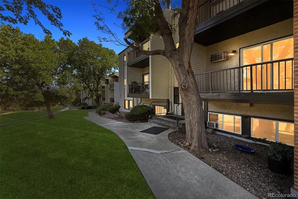 451 Golden Circle Golden CO 80401