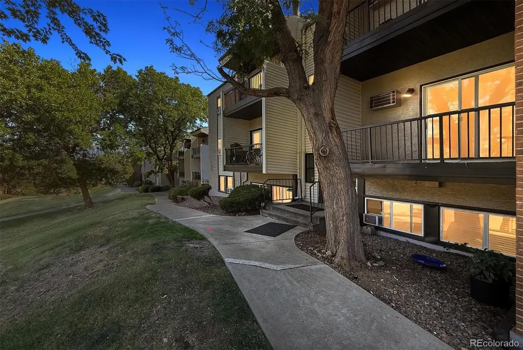 451 Golden Circle Golden CO 80401