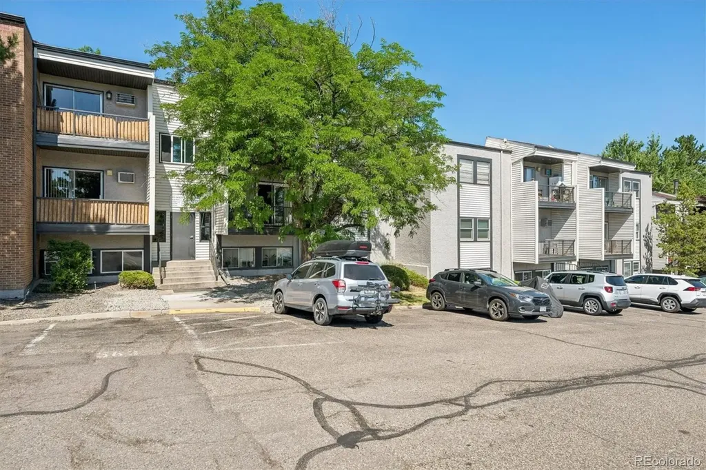 451 Golden Circle Golden CO 80401