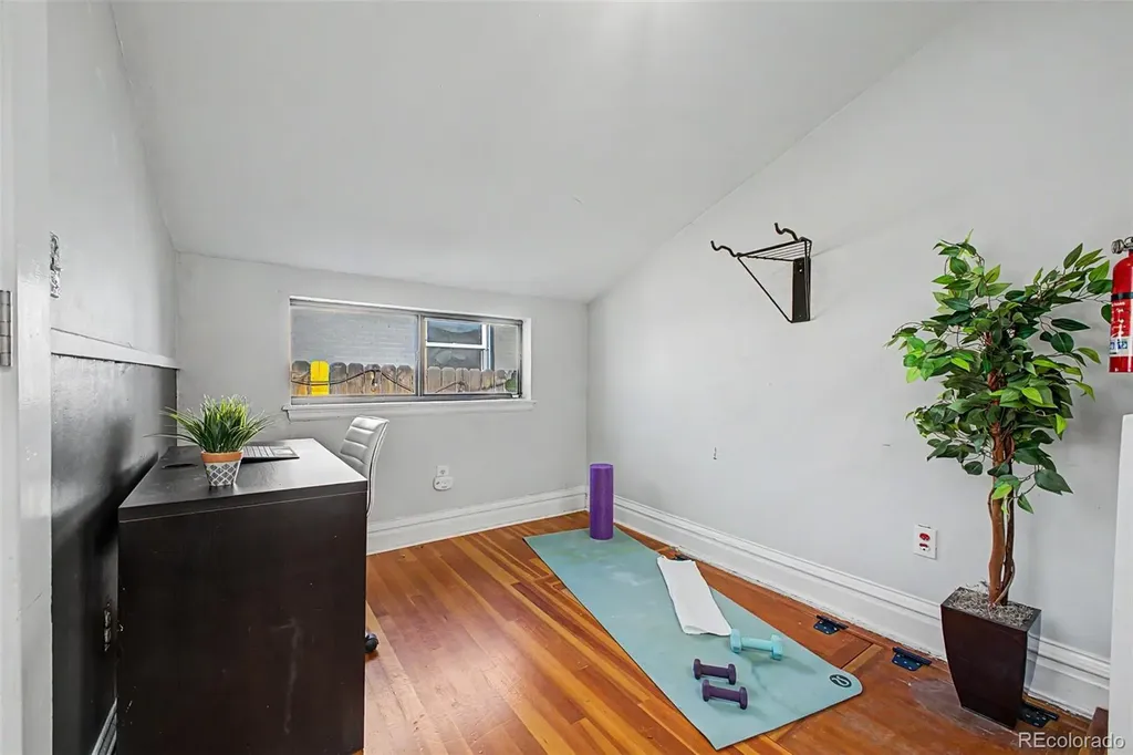 594 S Pennsylvania Street Denver CO 80209
