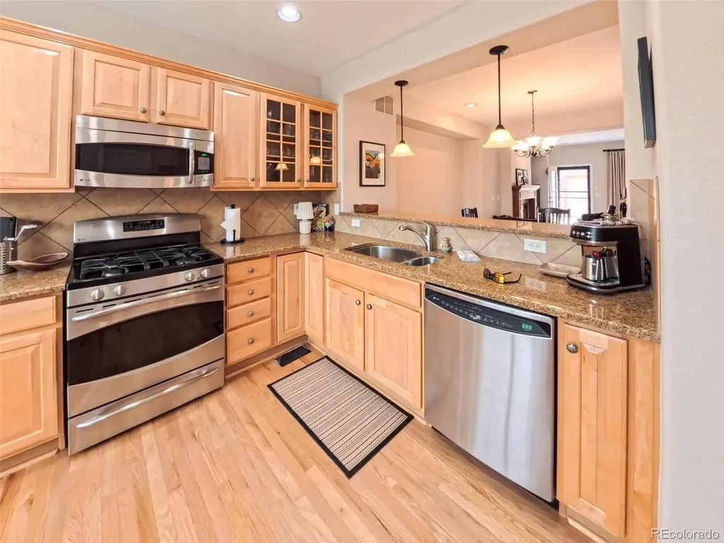592 Brookhurst Avenue Littleton CO 80129